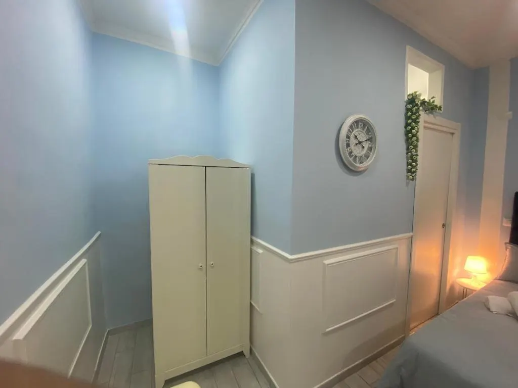B&B Daniel Naples Italy